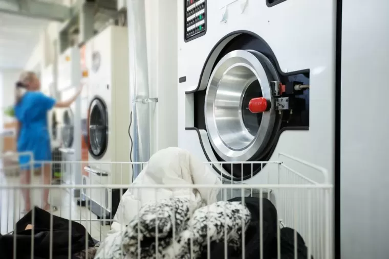 Laverie automatique à Castres : un service disponible 7j/7, Castres, ELIT Pressing